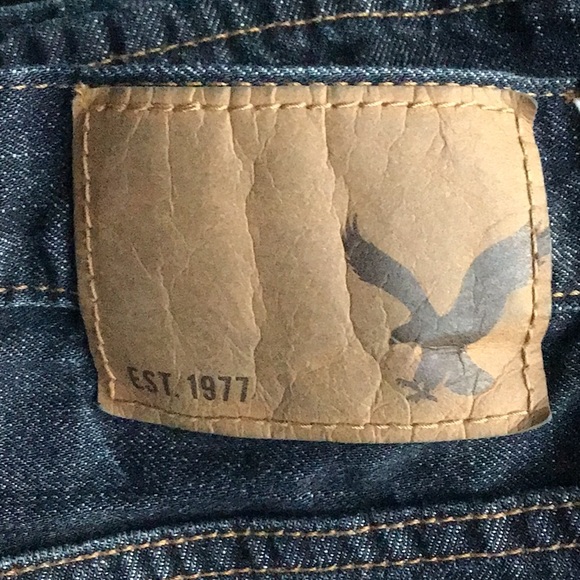 American Eagle Relaxed Straight Jeans - Picture 6 of 9